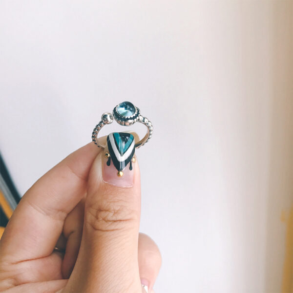 New Style 925 Silver Ring with Topaz Gemstone
